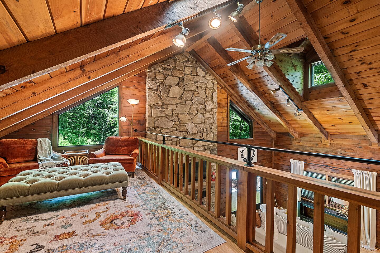 Charming cabin nestled in the mountains