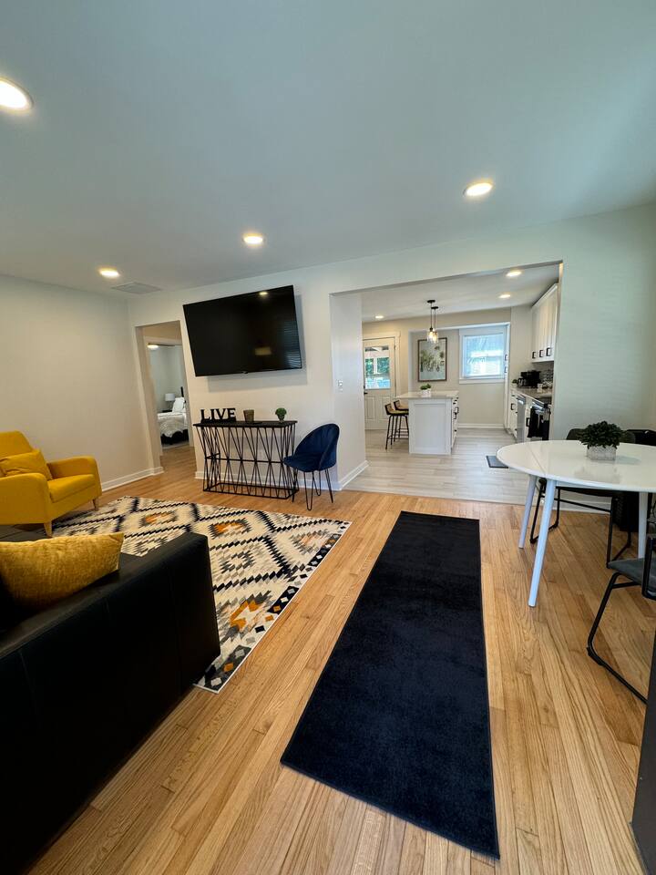 Fortville Fun! 2BR Stylish Home with Game Garage