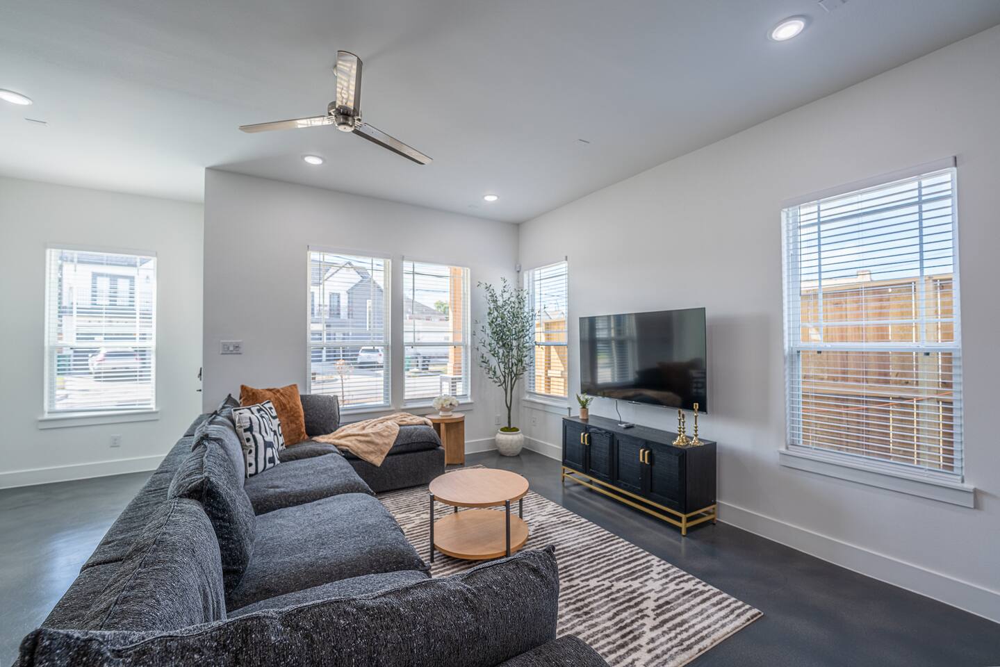 Boho Mod-Pad @ East Downtown