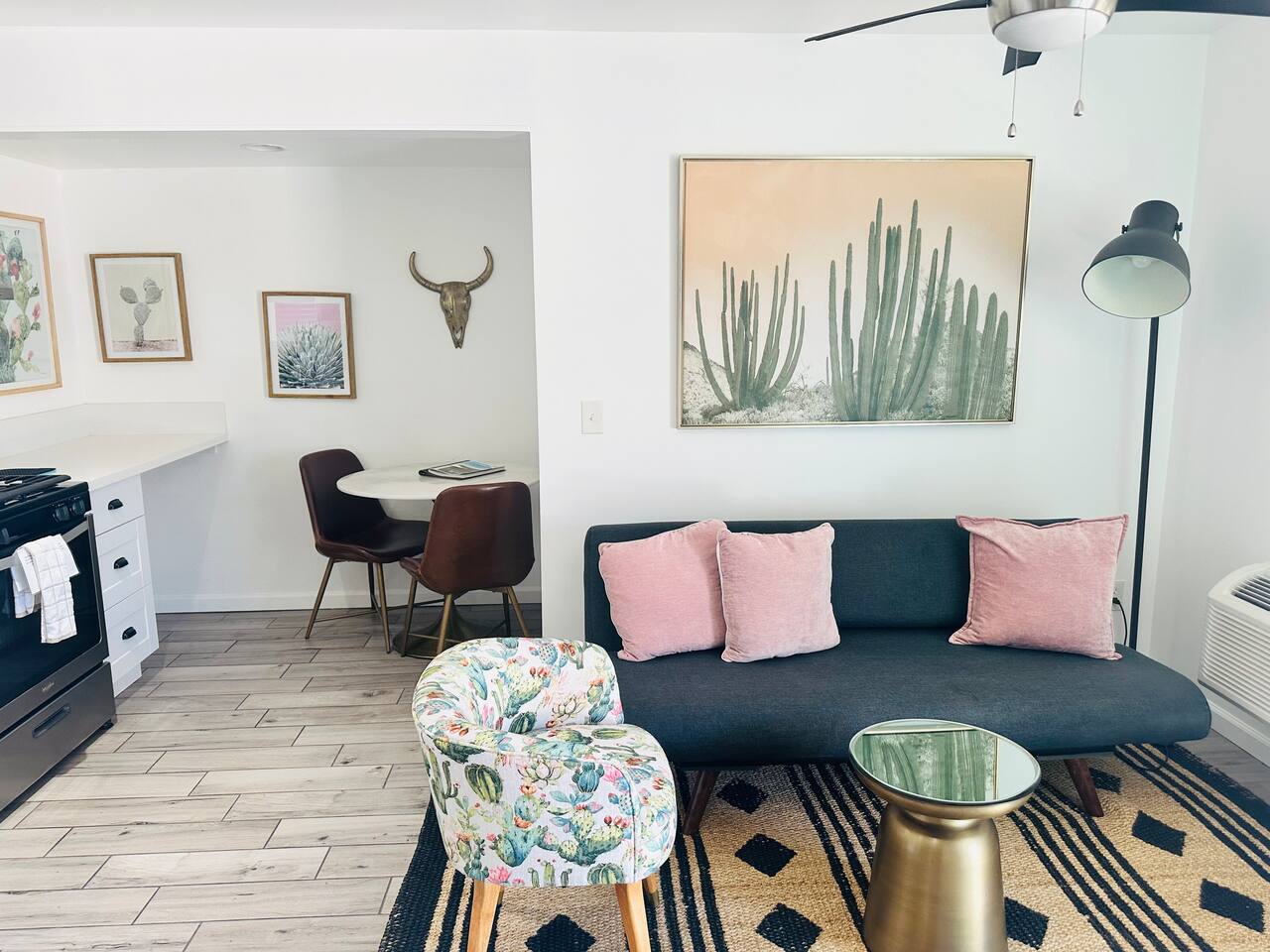 Warm & Cozy w Desert Views