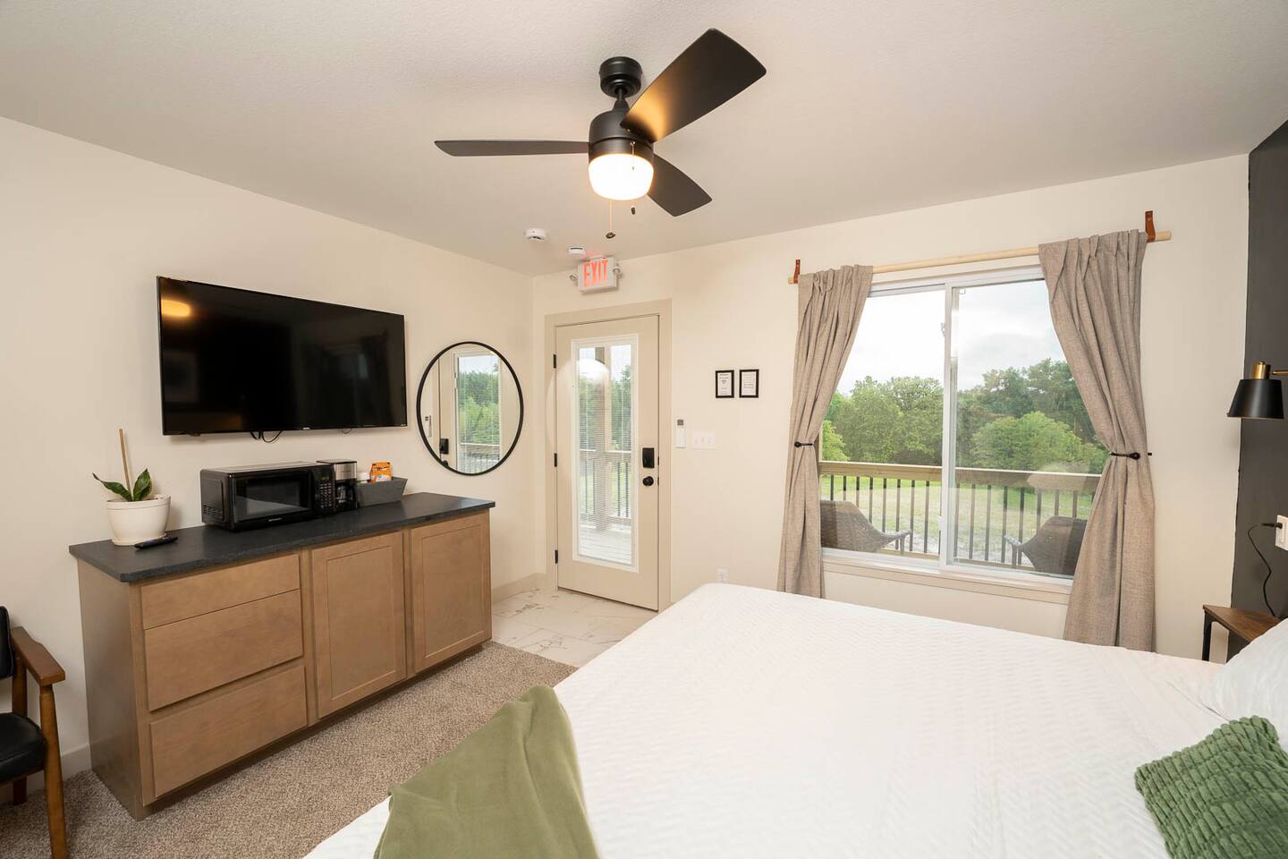 Deck View, Fishing, Secluded, 51 acre