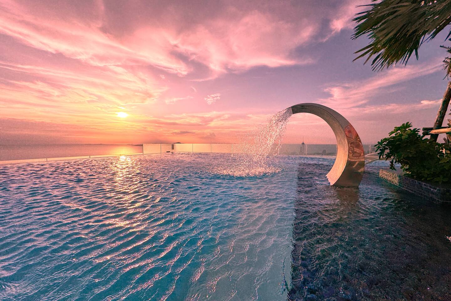 OceanView•500Mbs•FullKitchen•Netflix•Gym•Parking