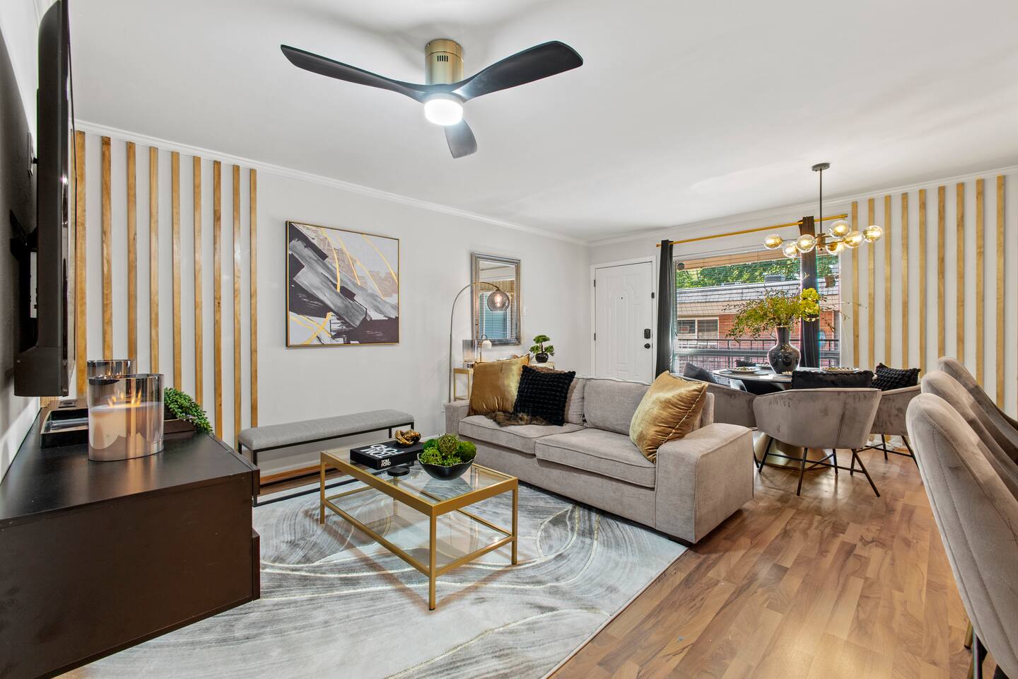Pool House + Gated Community, Near Katy Trail