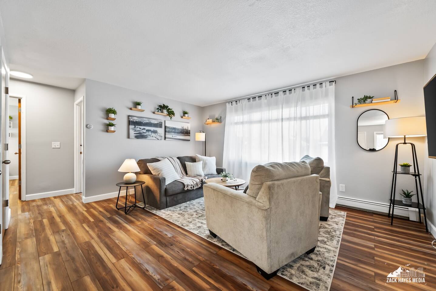 Downtown Iditarod - Yentna (2)