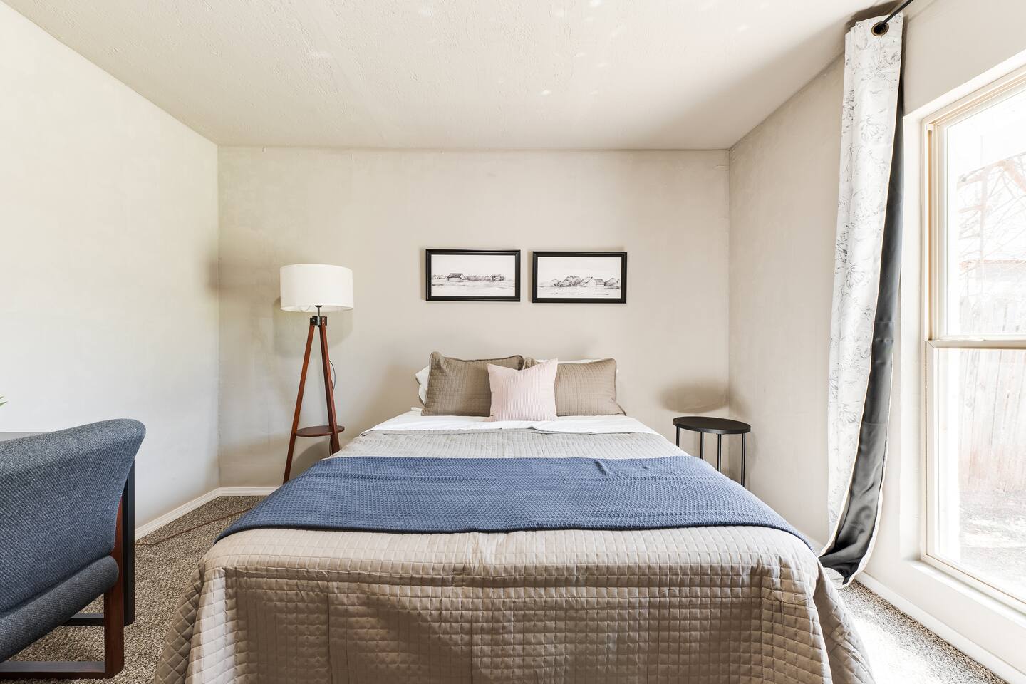 44th- Private Room 1