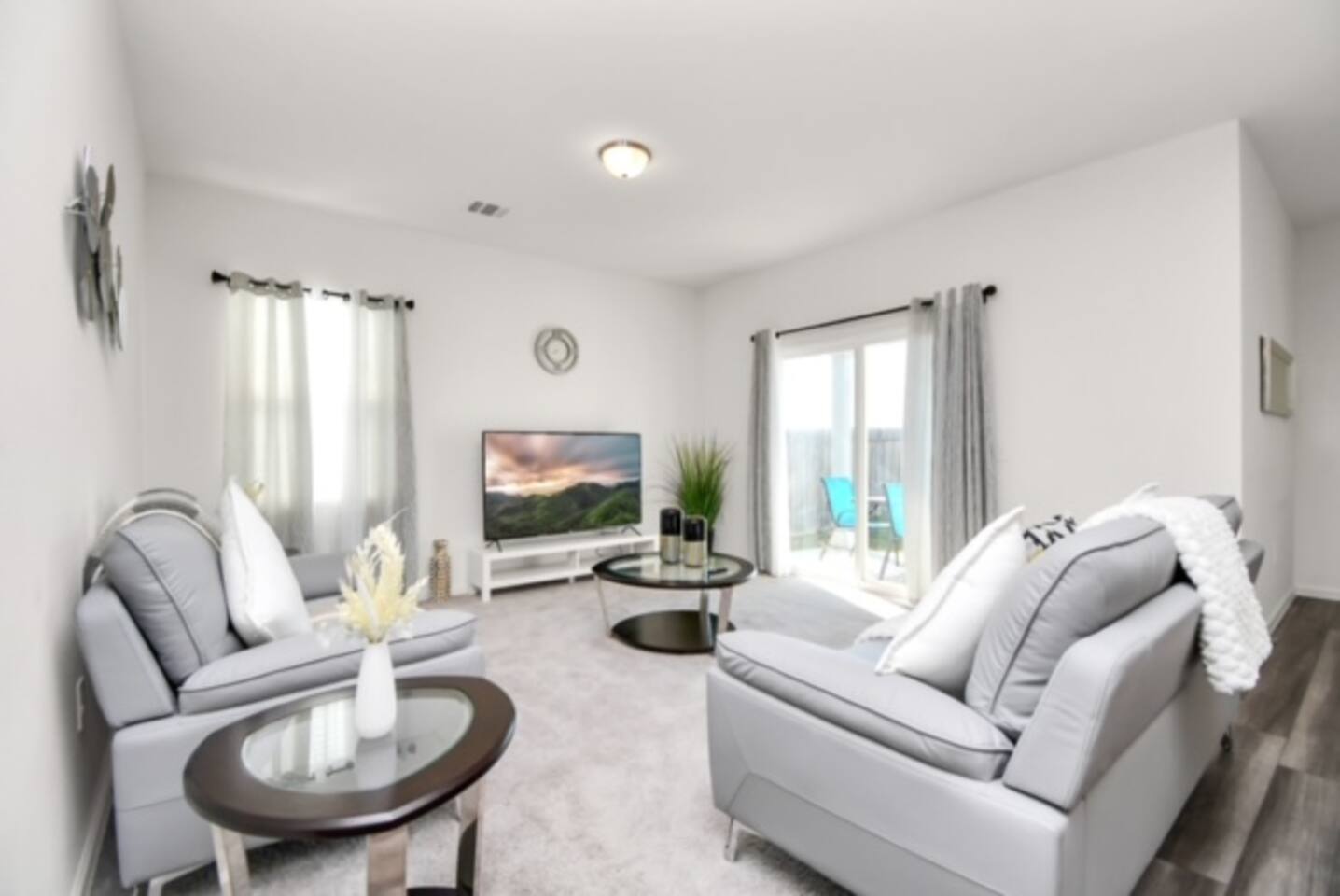 Exquisite 4 Bedroom House in Katy with Pool Access