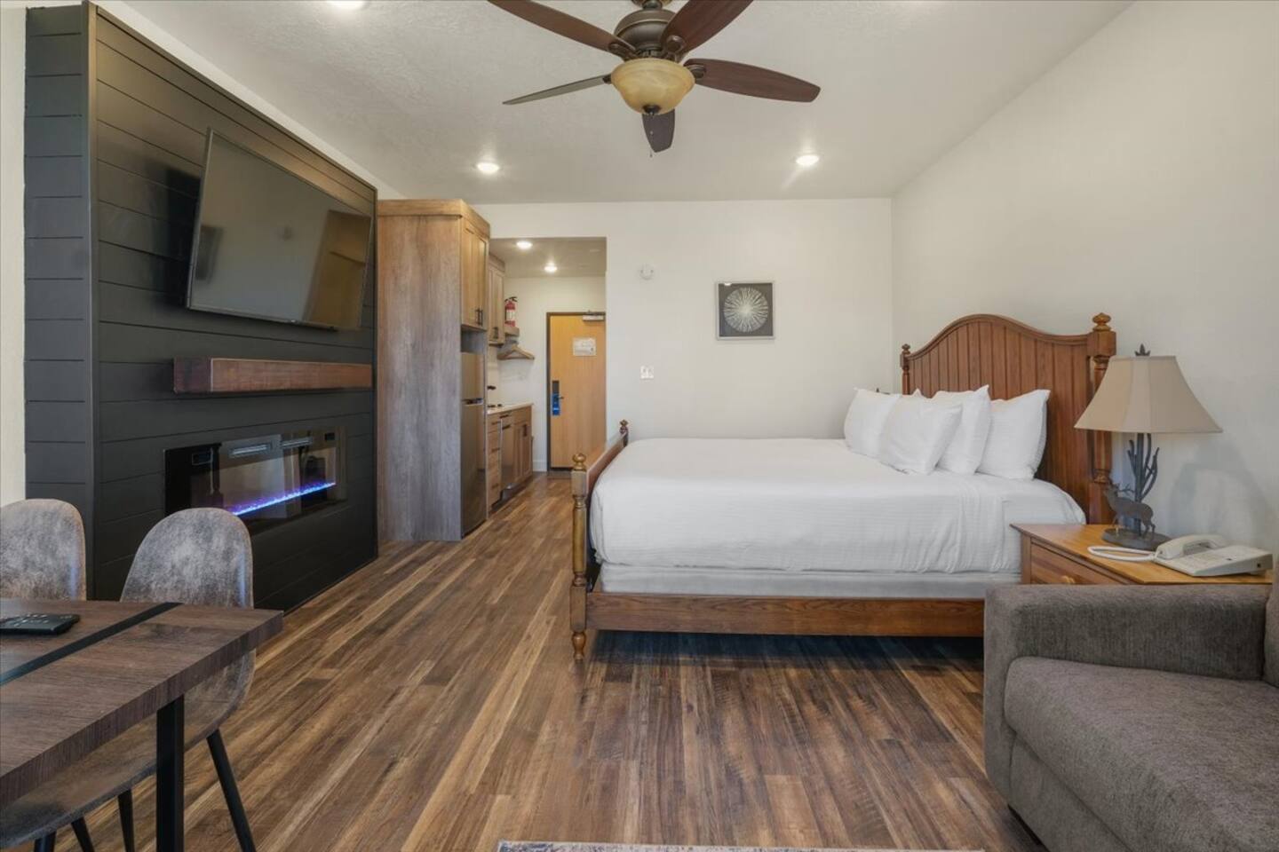 Updated King Suite | 4 Guests