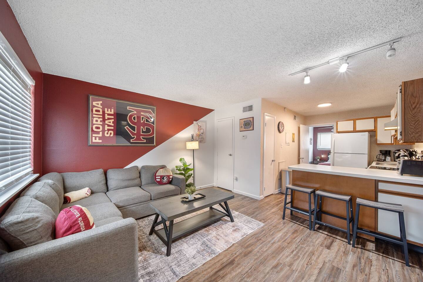 The Ward - Resort Style Gameday Condo