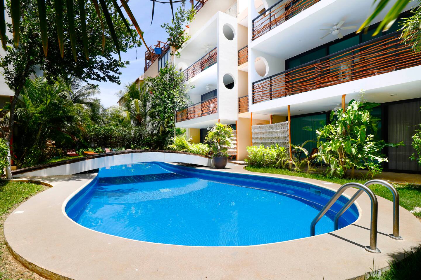 Encanto | 3 Floor, 3BR PH in Aldea Zama w Jacuzzi