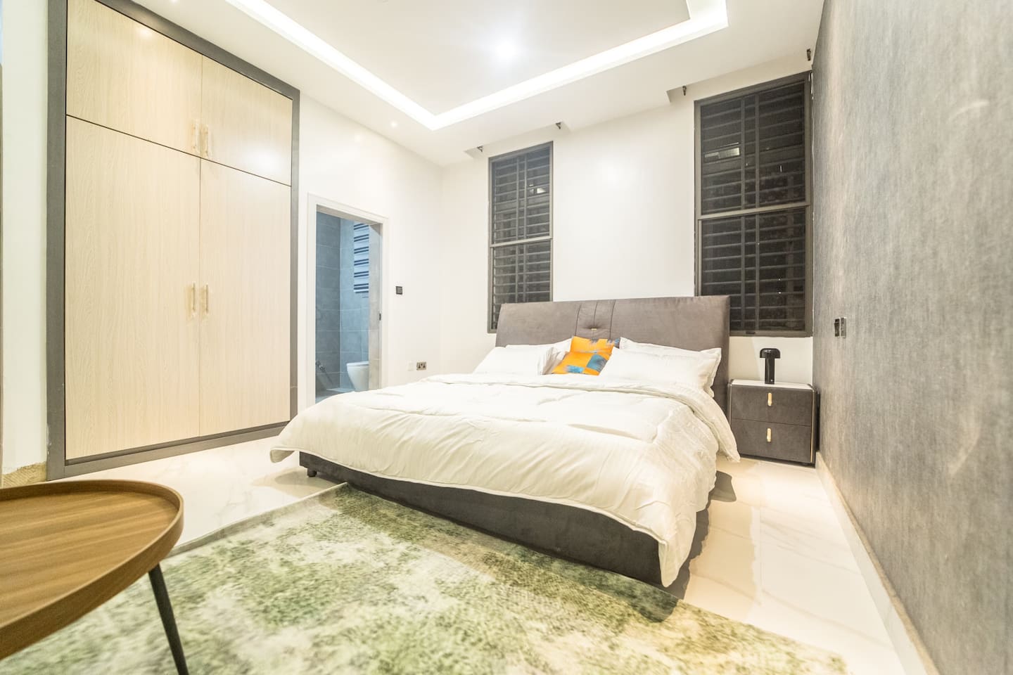 Studio/Gym/Swimming Pool/Near Airport