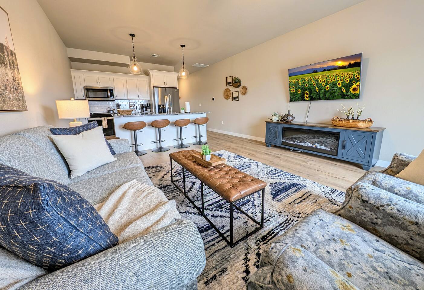 Next to Colbert Hills! Brand new! 2 King beds!