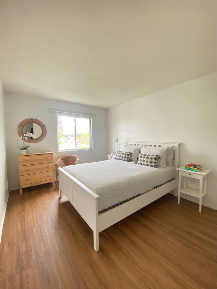 Private BR, BA,KIT&LR*Near Beach/JFK/UBS/Subway