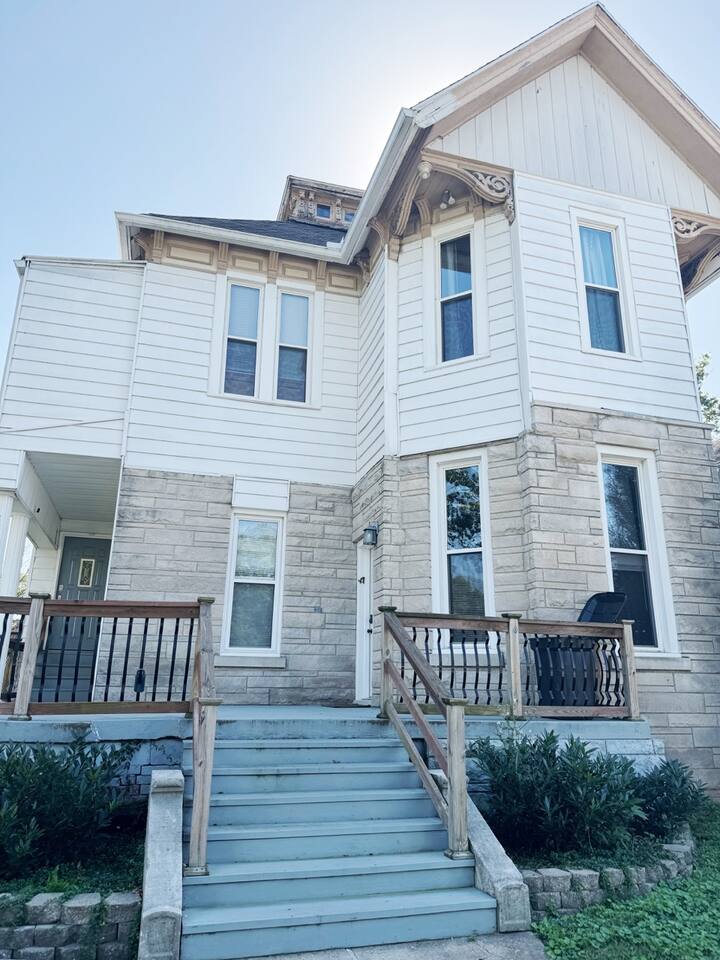 Chandler Studio Apartments photo 3