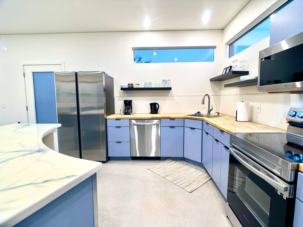 Modern Studio Home w/Yard Central Tucson SolMod #2