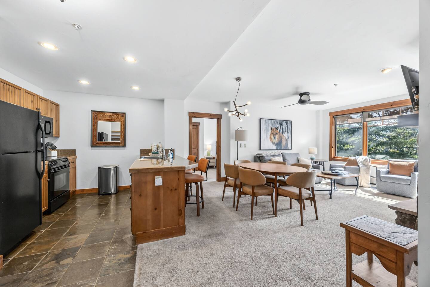 Mountain Thunder Lodge 2BR | Mountain Views, Main St Walk | Sleeps 6