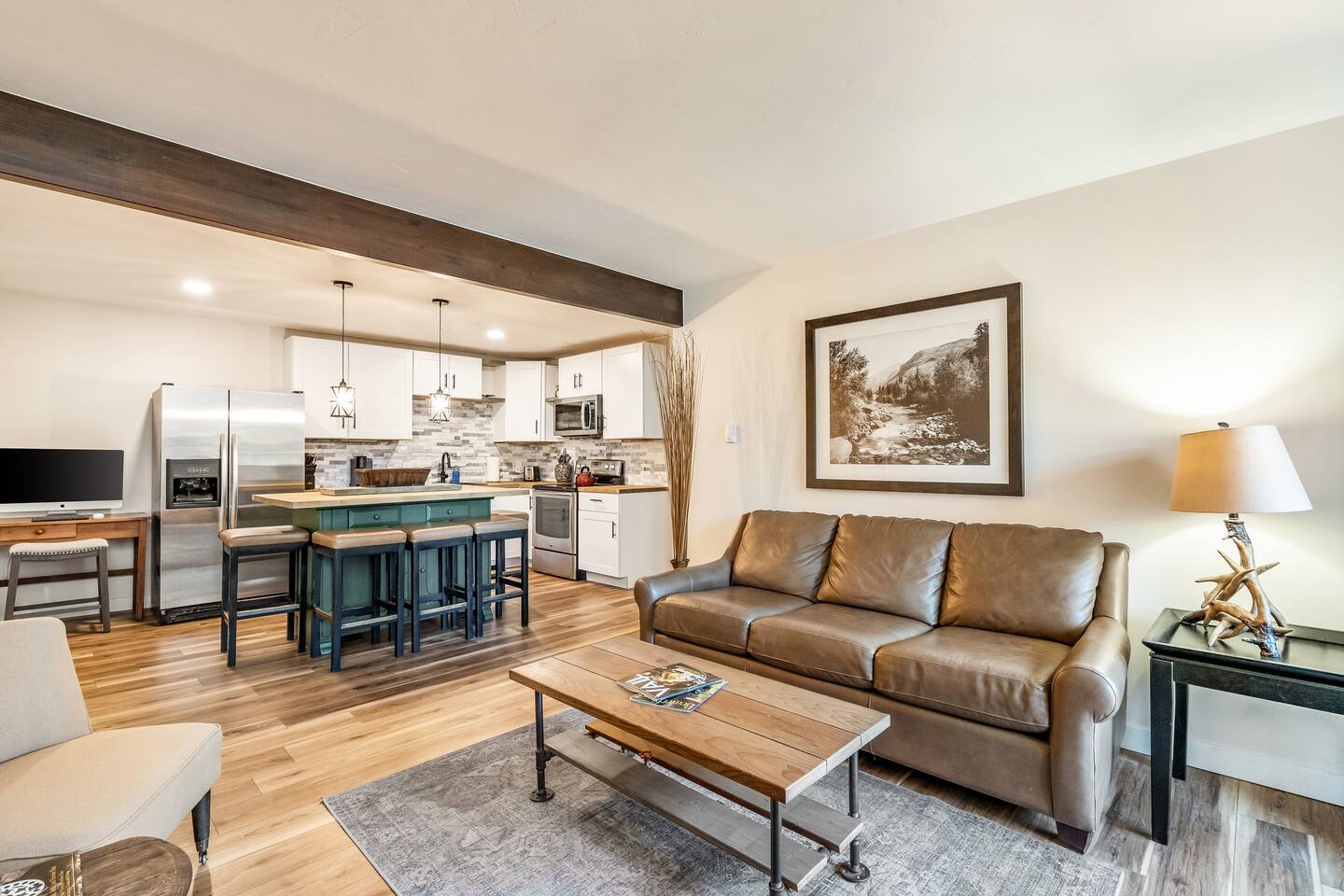 Beautiful Remodel Near Beaver Creek-2Beds2Baths