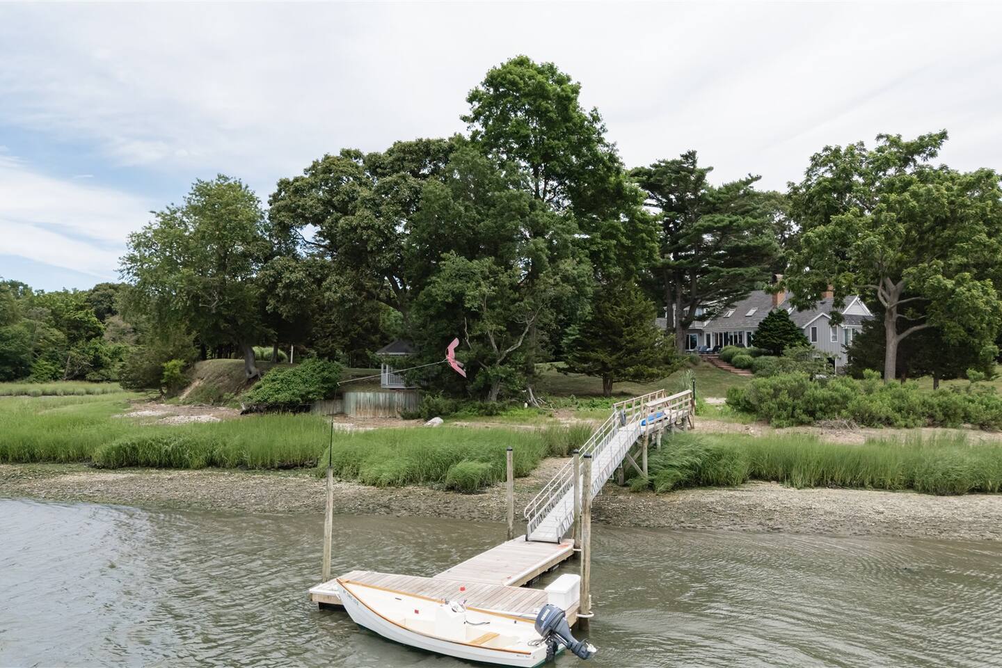 Waterfront Paradise in St James