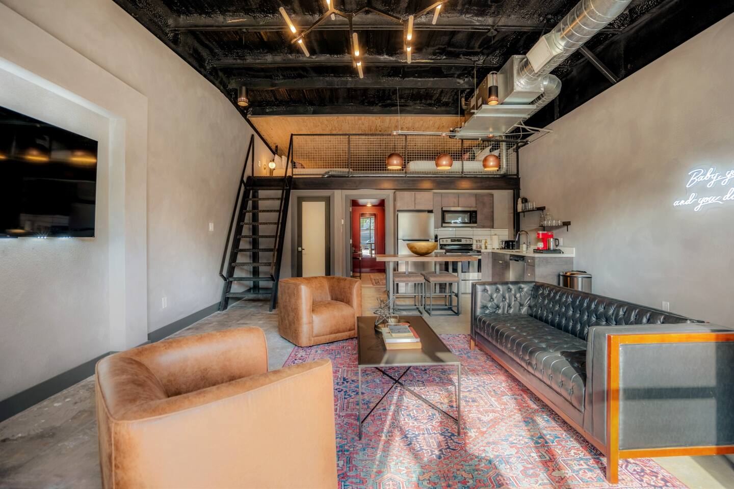 Maltby Motors 1 - The Americano Loft near Downtown - Apartment