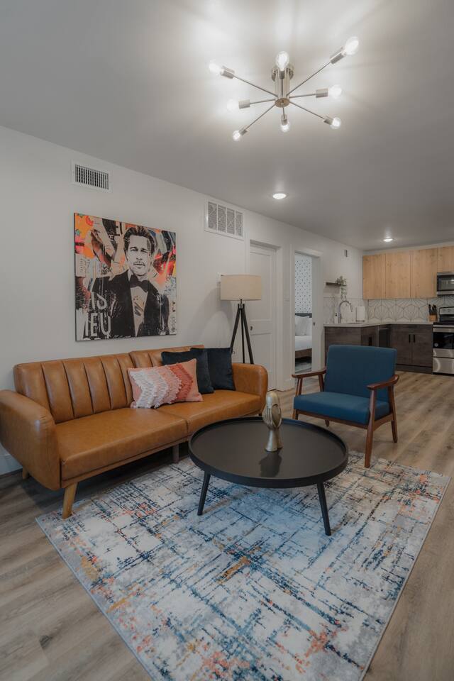 The Barbee 16 bldg-The Dean Building at The Barbee