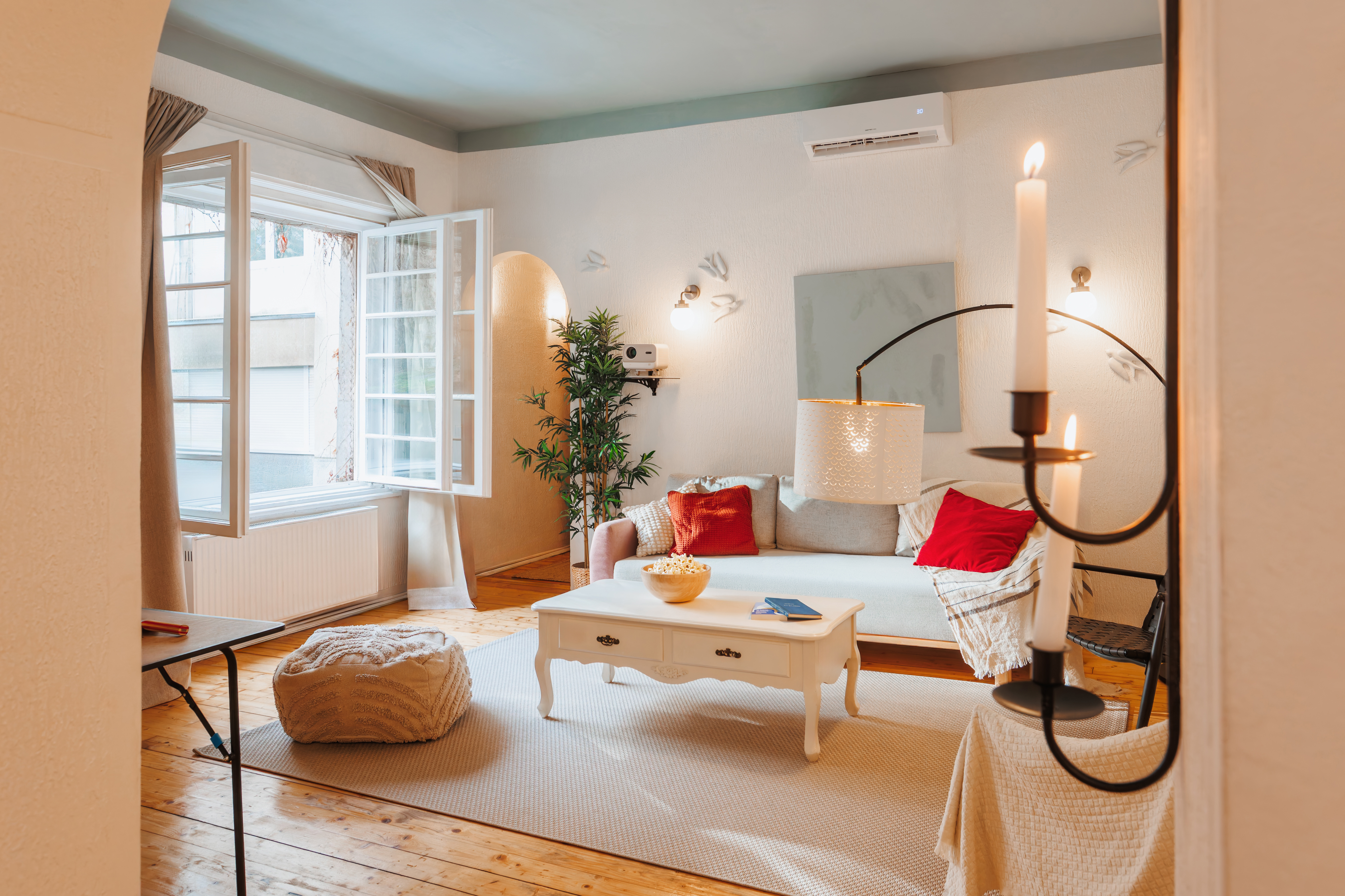 Company mansion w/Cinema and balcony, Old Town