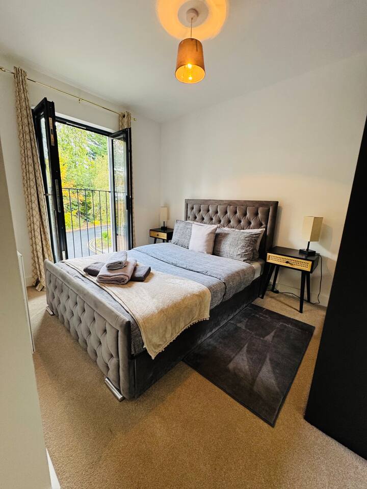 #13 Elegant Solihull Townhouse Sleeps 10 NEC/BHX