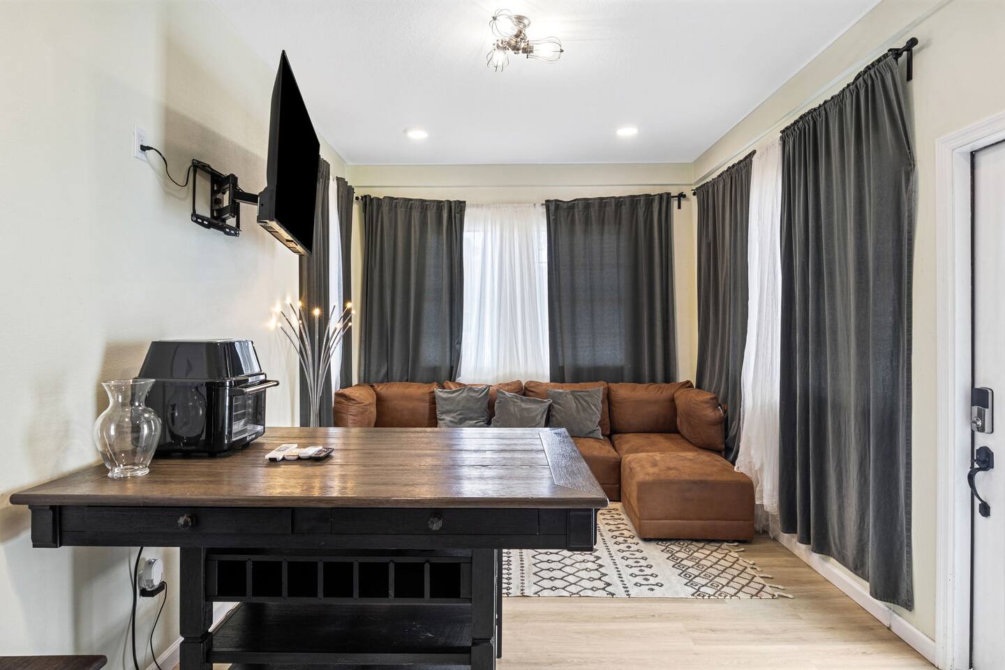 The Serene Green (pet-friendly)