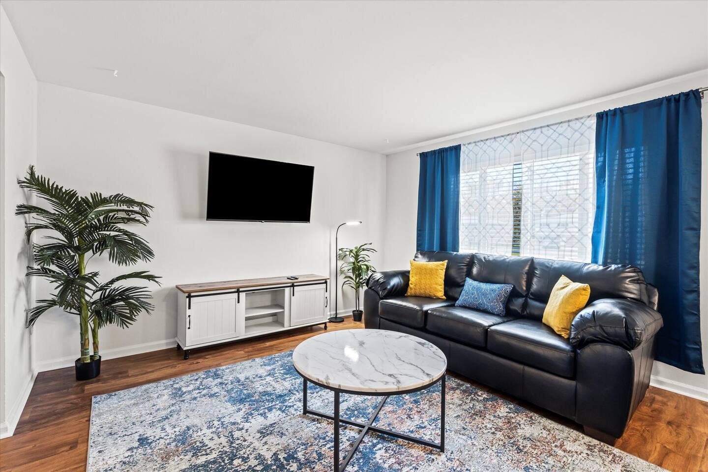 Dayton Dreams: Your Cozy Getaway