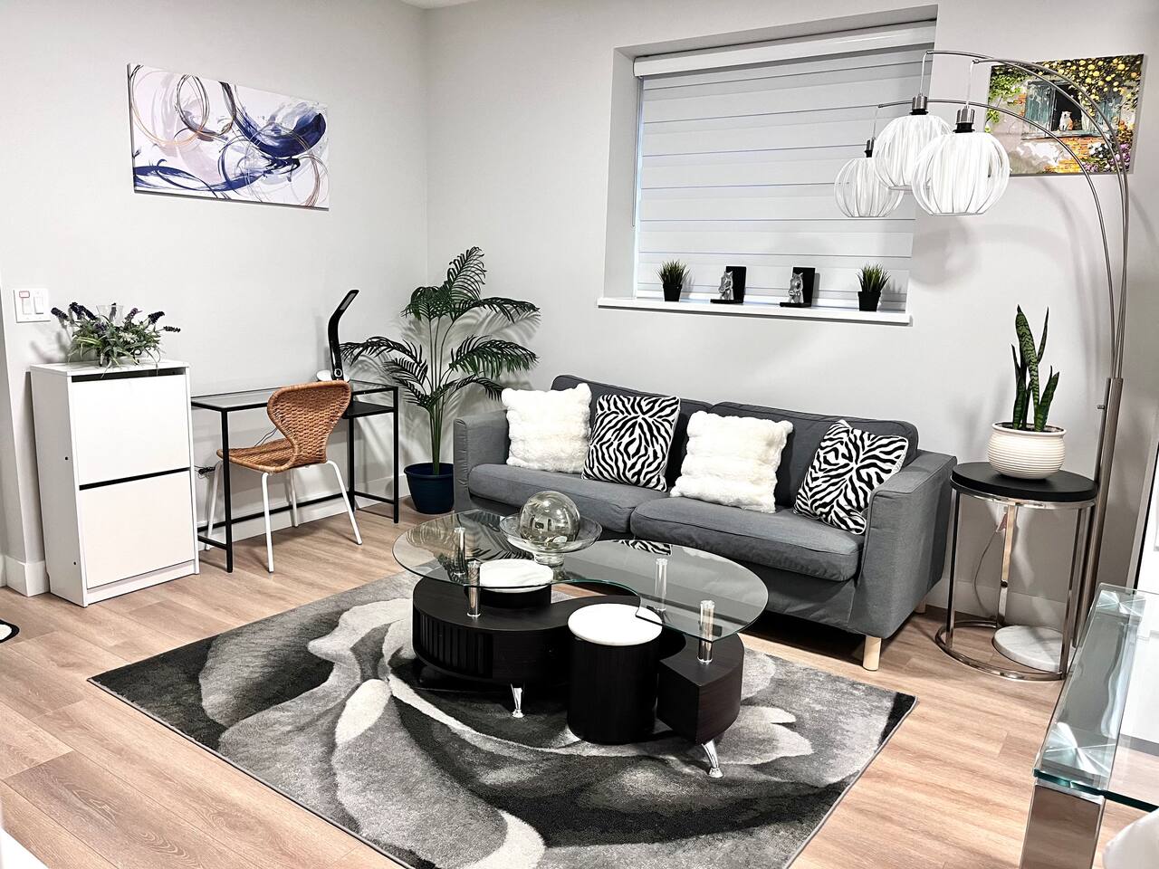 Stylish 2BR Retreat by Langley Event Center