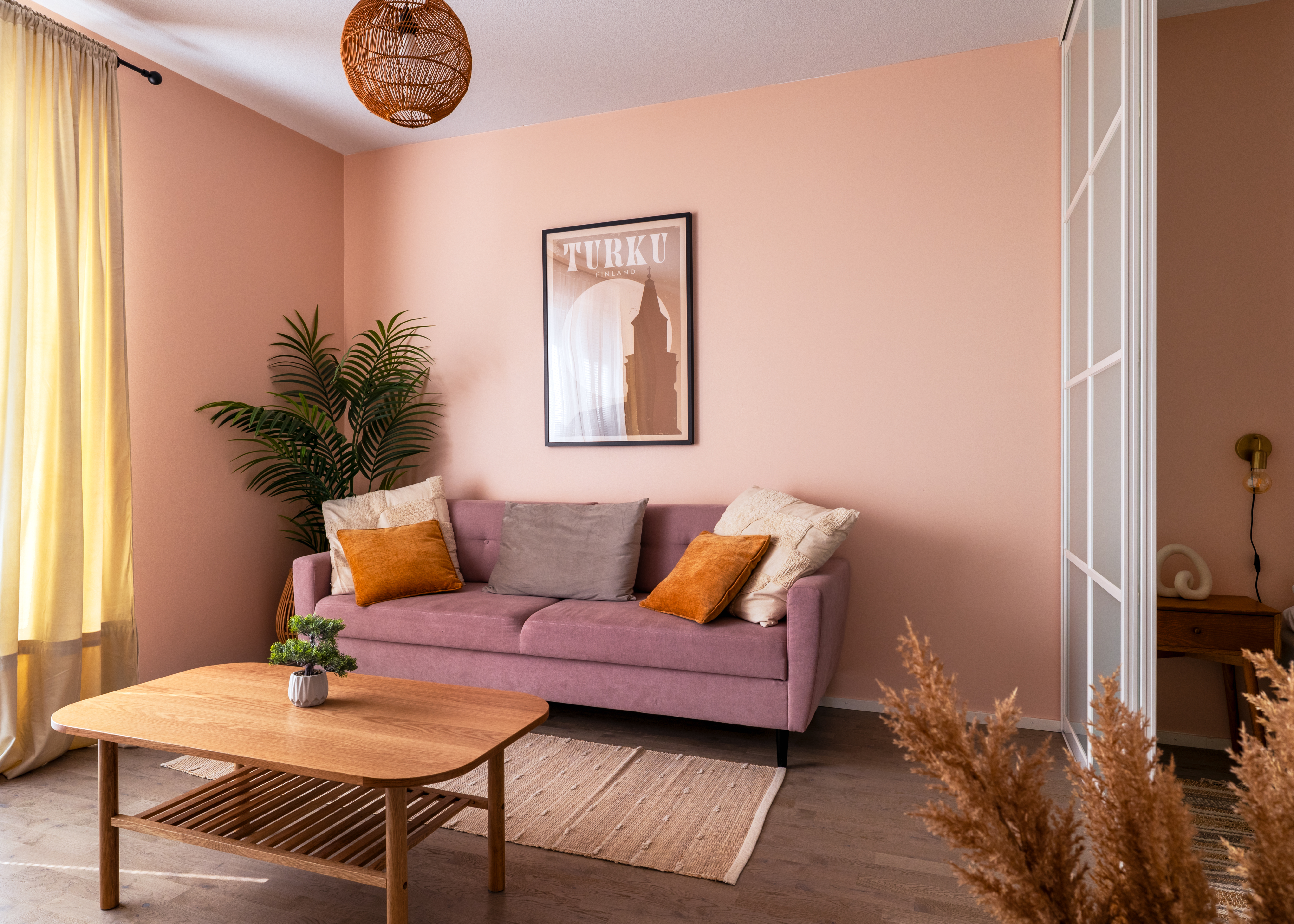 Serene Central Apartment with Queen Bed