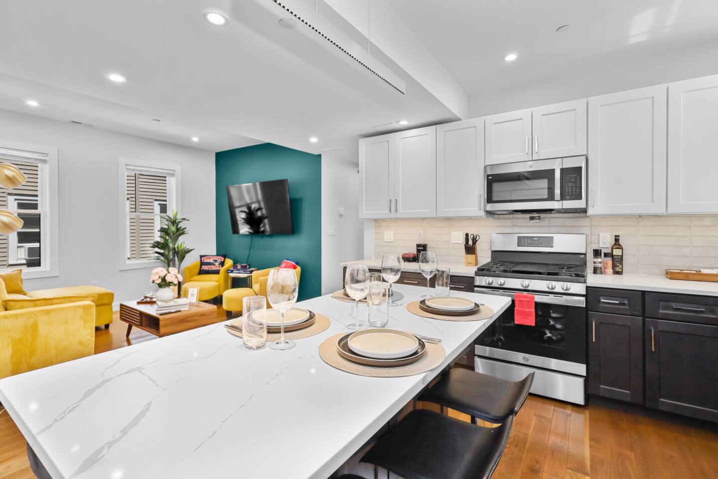 3BR2Bth TD Garden/BOS/MIT/Harvard/3 Parking Spaces