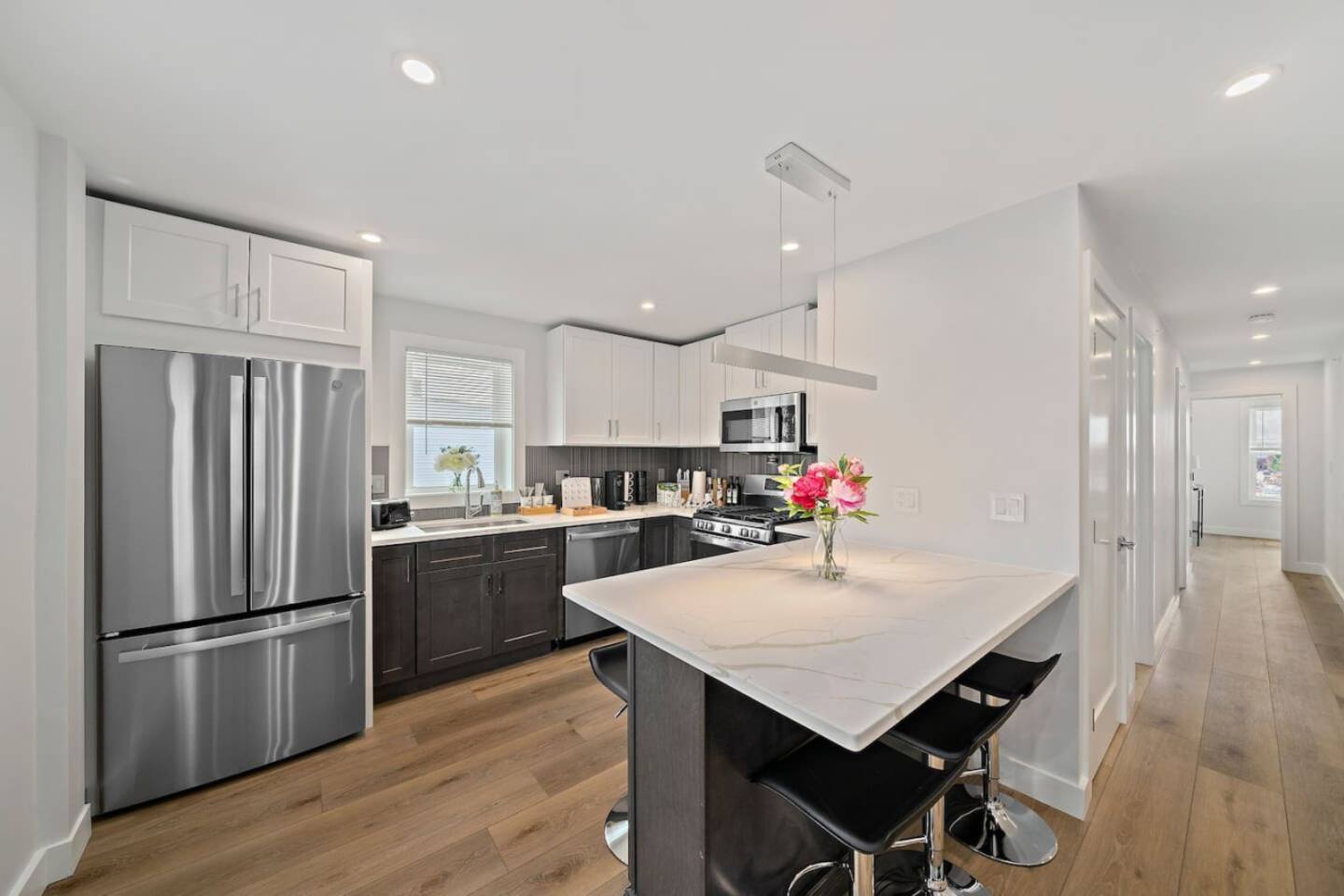 Parking 3BR2Bth, Cambridge/Boston, W&D, Subway, AC