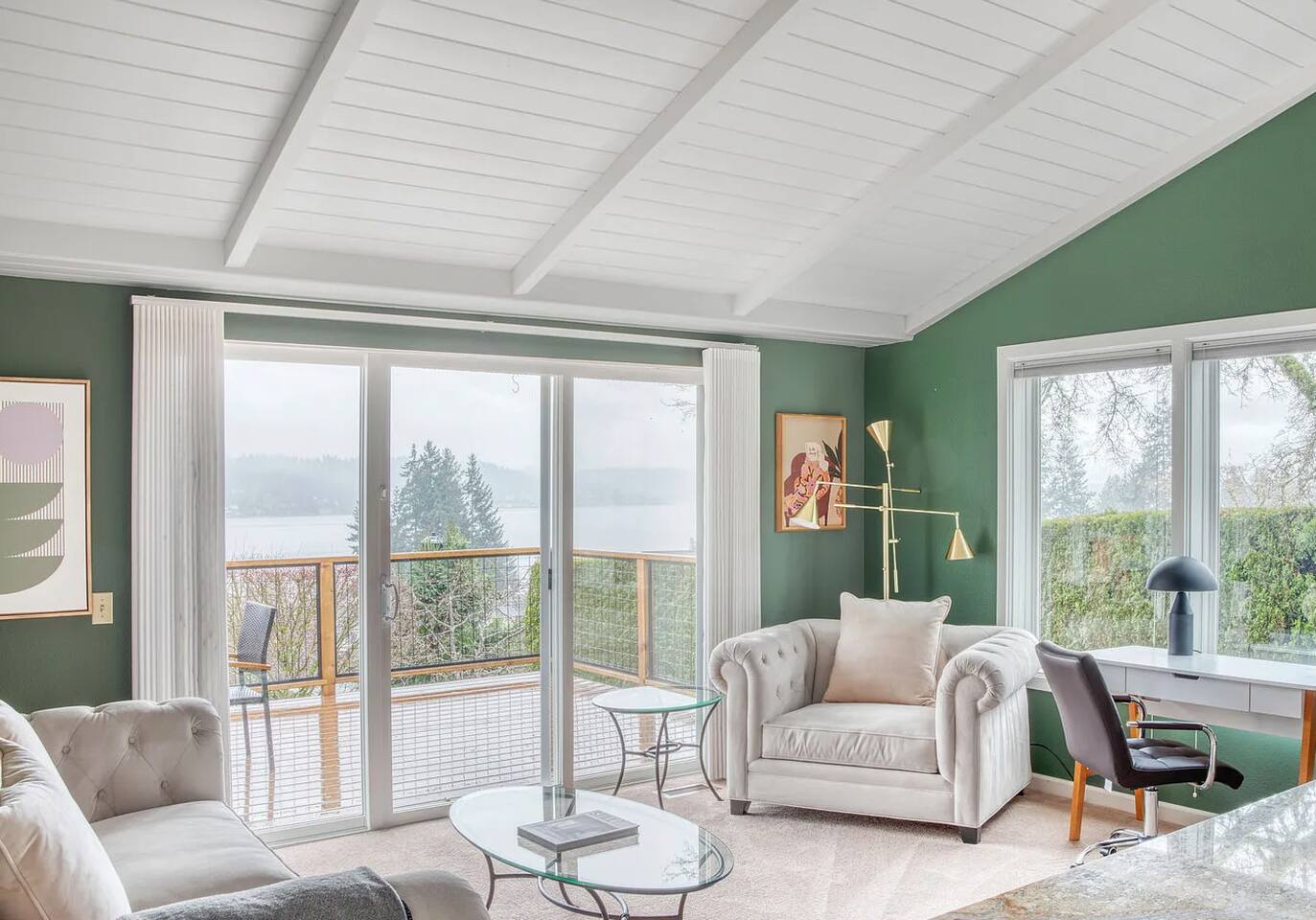 Lake View Relaxing Bellevue Home