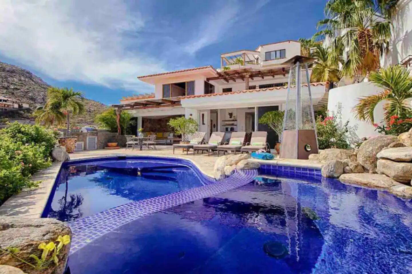 Ocean Views Gorgeous Pedregal Villa