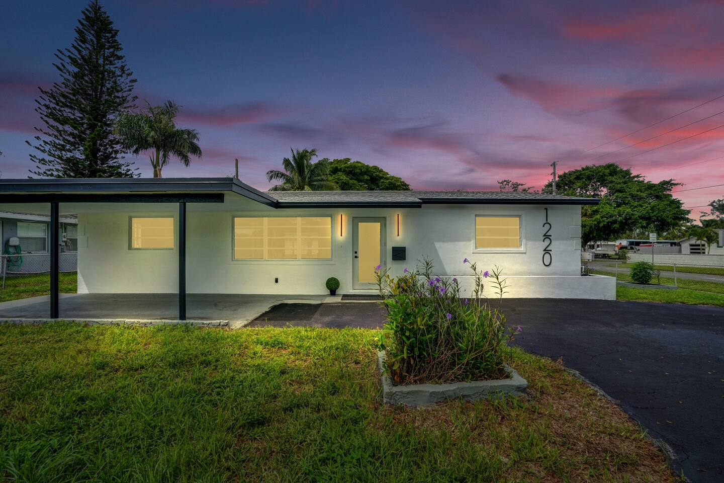 7|Walk To Beach & Park | House | Fast WIFI