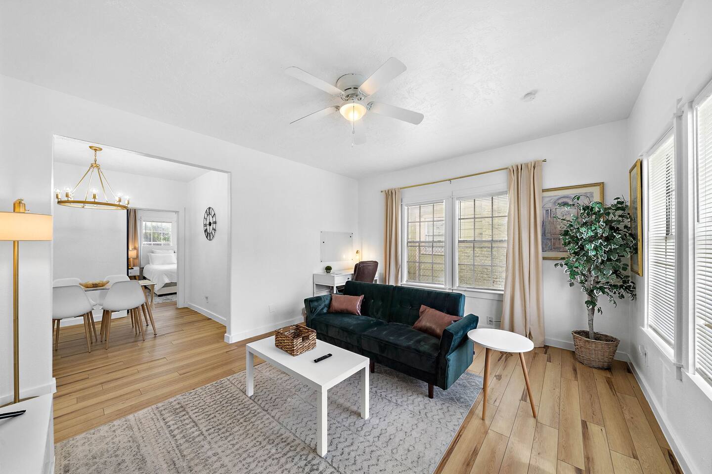 *Rarely Available* Emerald Oasis near Downtown HTX