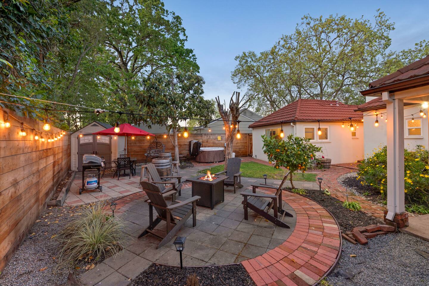 Spanish Wine Country Cottage with Hot Tub!