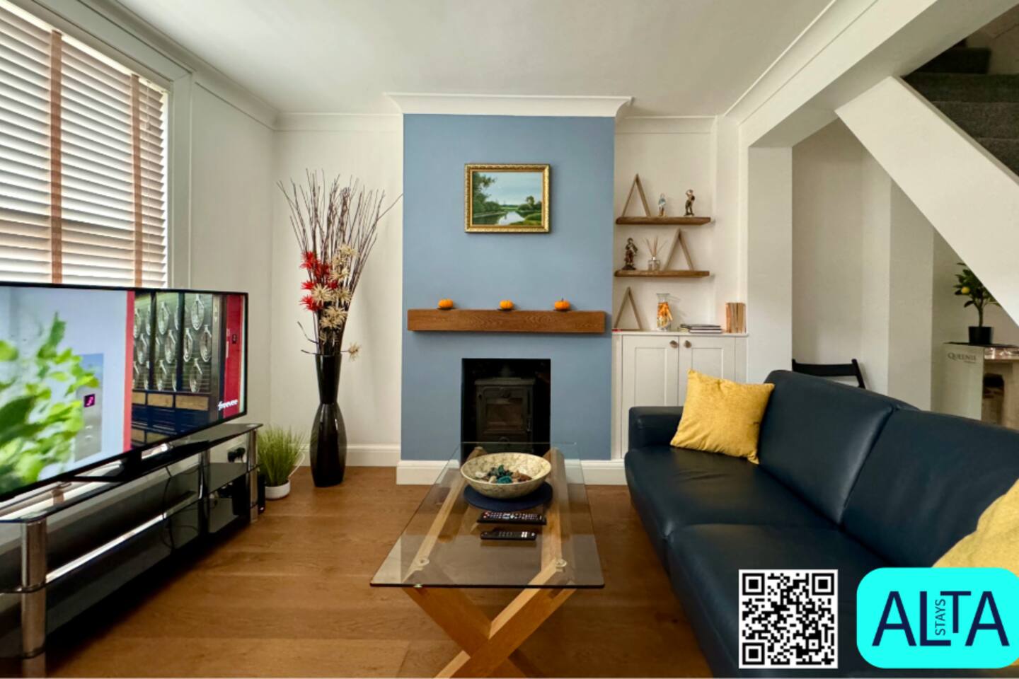 Free Parking 25% Long Stays Discounts  Contractors