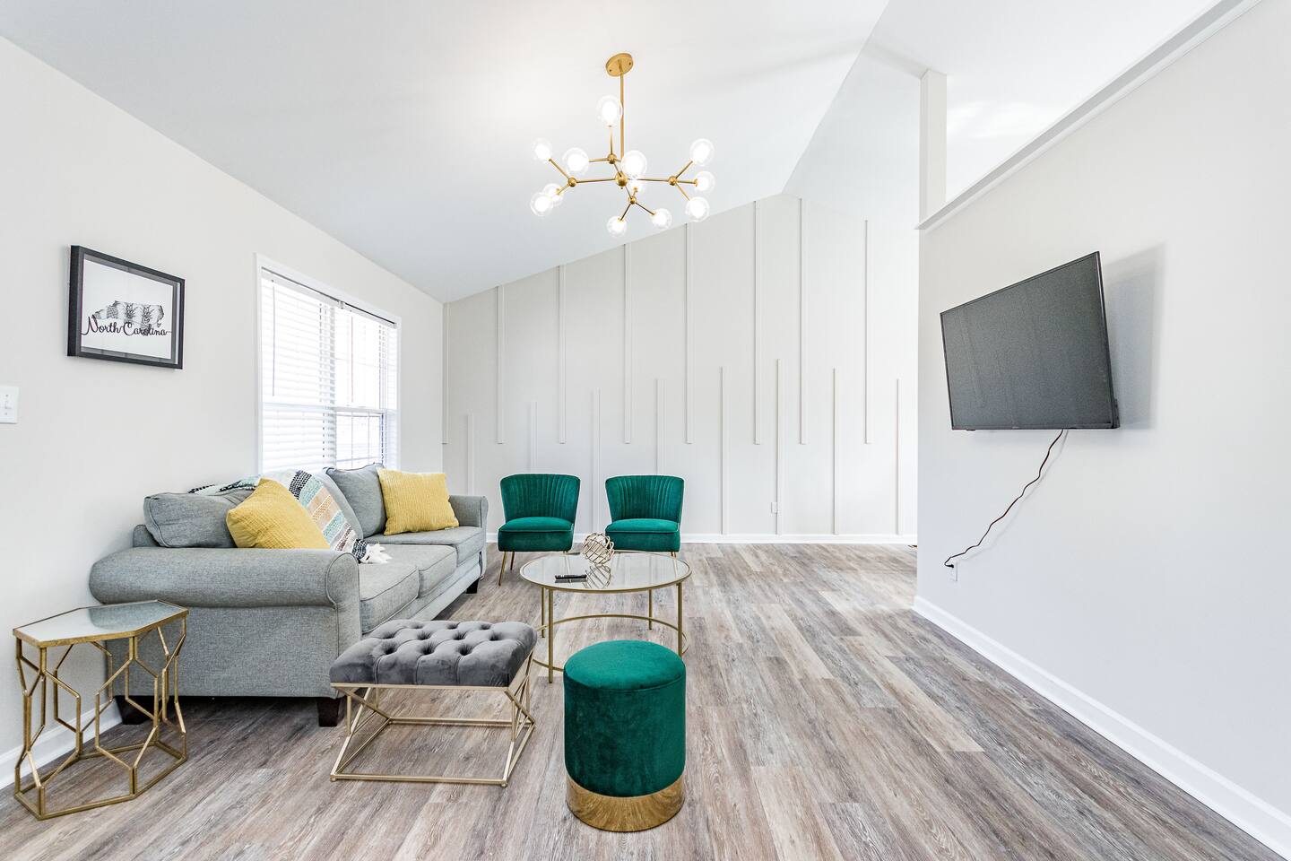 NEW 3 bd house - 5 min from Walnut Amphitheater