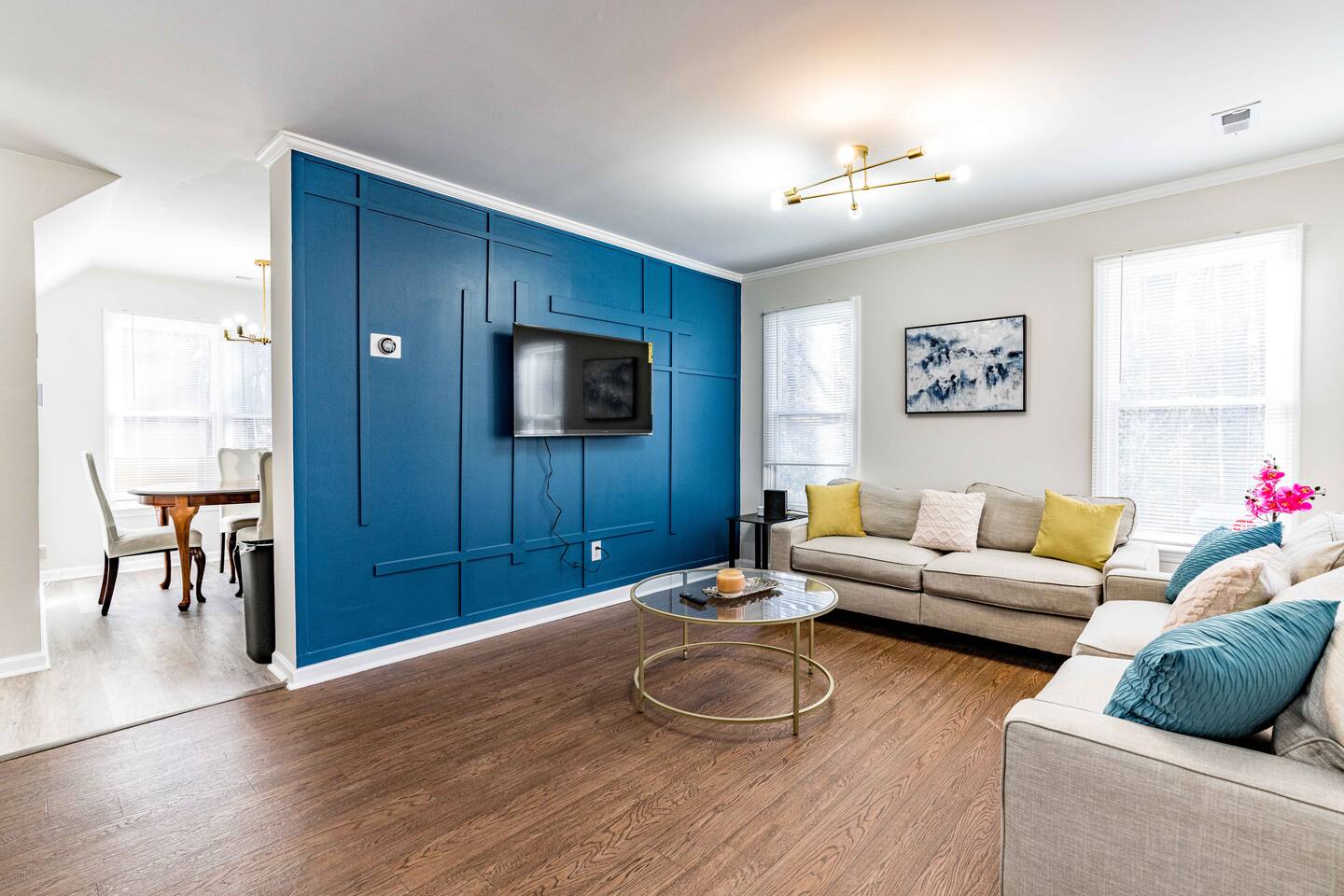 Durham home 15’away from RTP w king bed &free wifi