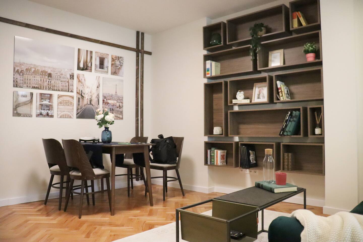 Stylish and Quiet Apt with Balcony