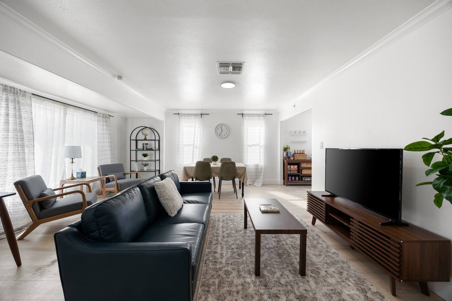 Dreamy Retreat|Heart of Sac