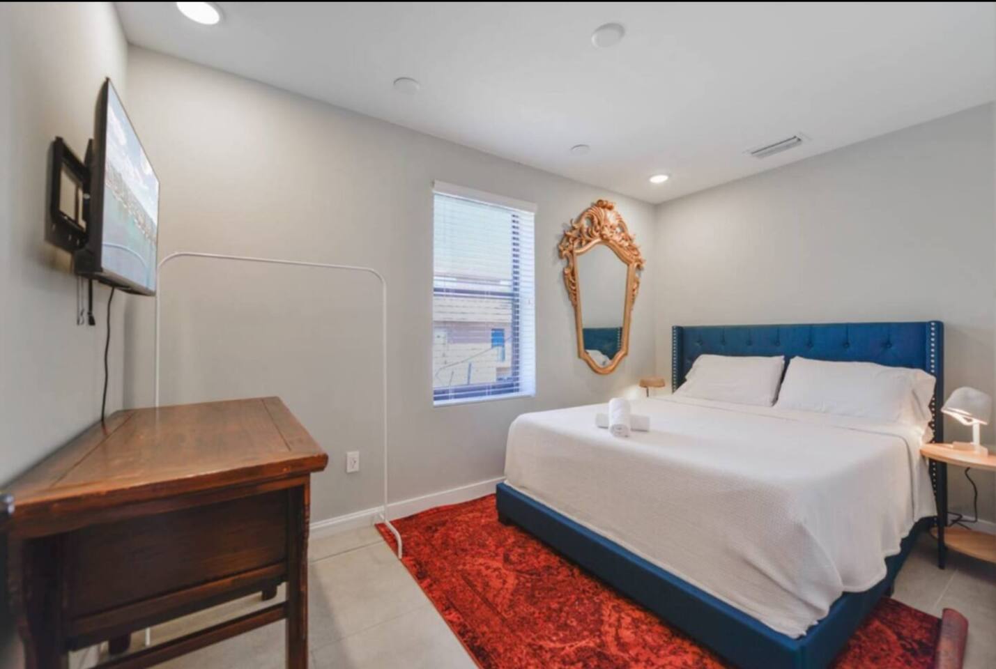 Trendy Brickell 2bd/2bth Free Parking Apt 6