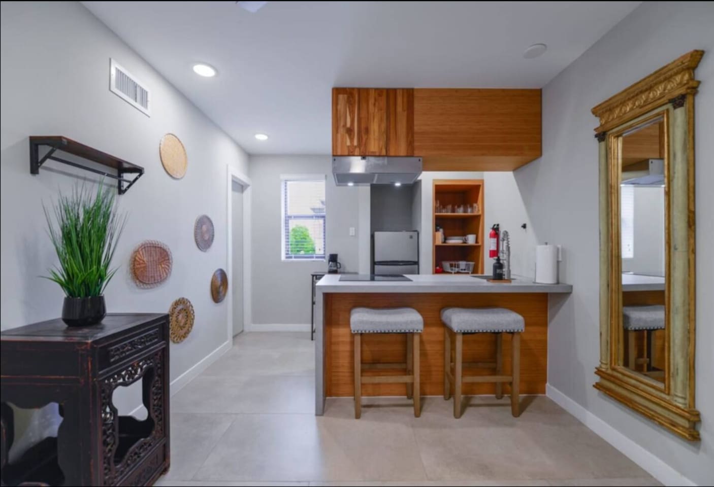 Trendy Brickell 2bd/2bth Free Parking Apt 7