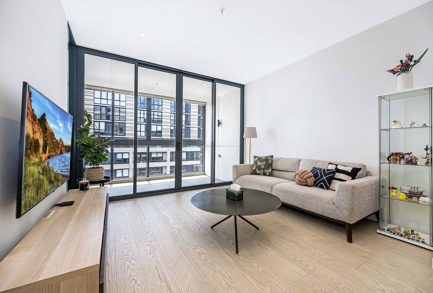 Cozy 1BR & Study Retreat in MQ