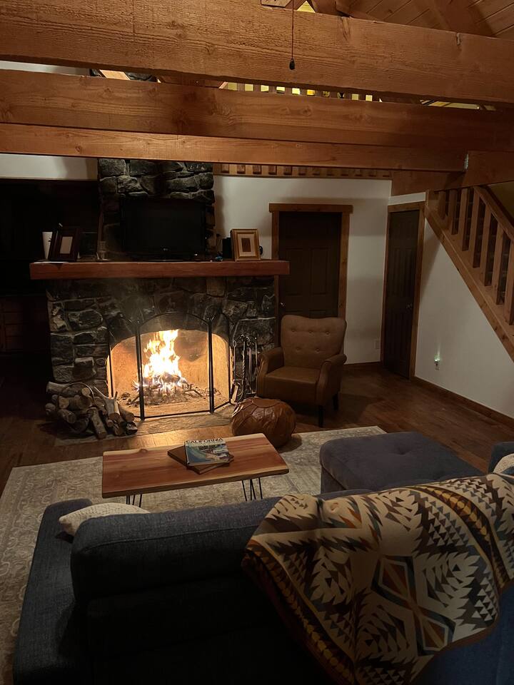 The Cabin at Boulder Ridge / Close to Resorts