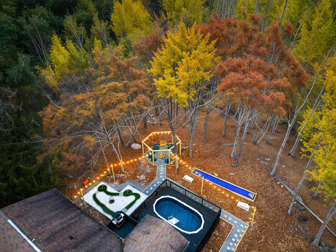 Poconos Fun House! Heated Pool, Hot Tub, Game Room