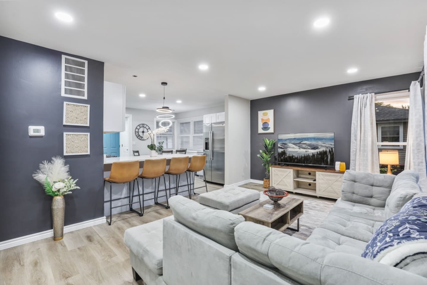 Rein - Rolling Meadows Home!