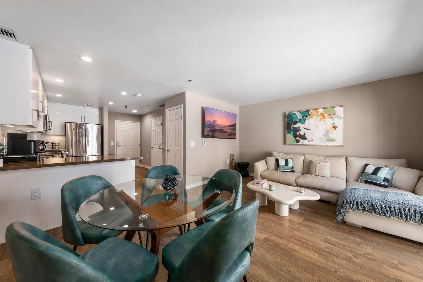 Carnelian Calm-Pool BBQ Rooftop Walk to the Beach