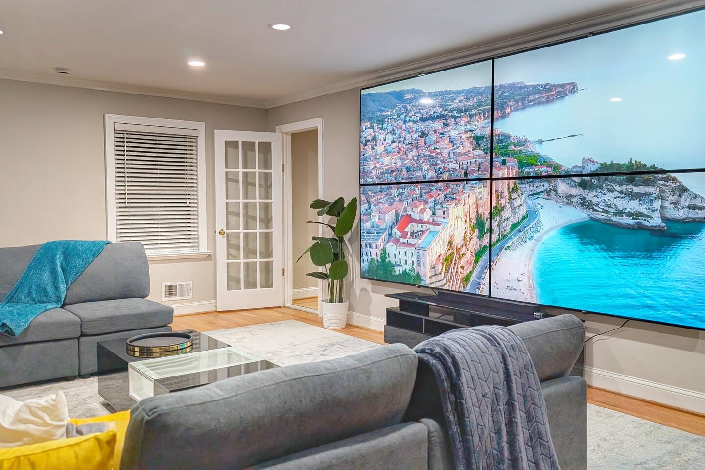 Luxury Movie Theater Home•10 mins to Washington DC