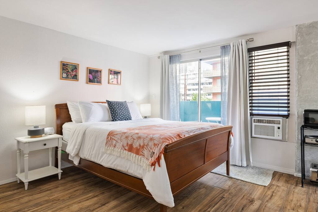 In the heart of Waikiki | Surf | Hike | Dine &Shop